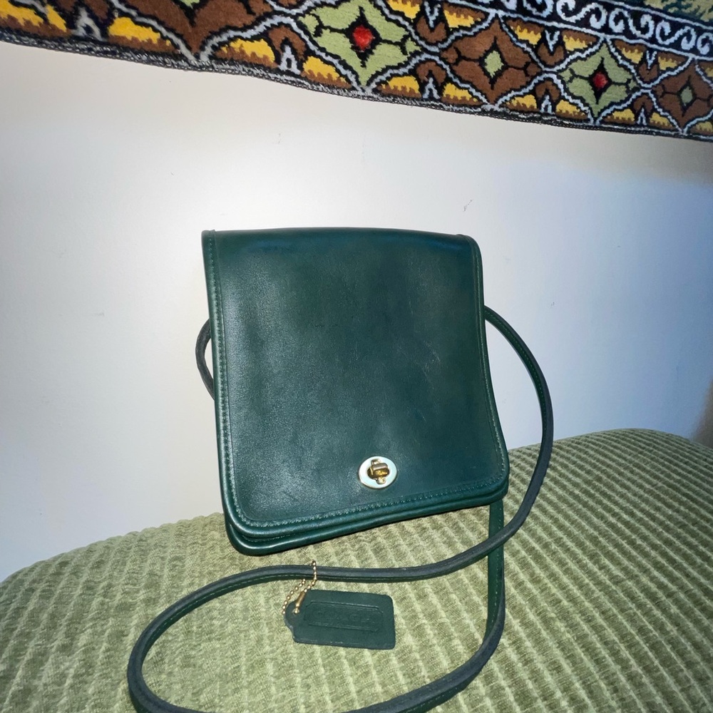 RARE Coach Crossbody in Bottle Green 1994 Coach leather purse vintage handbag 👜